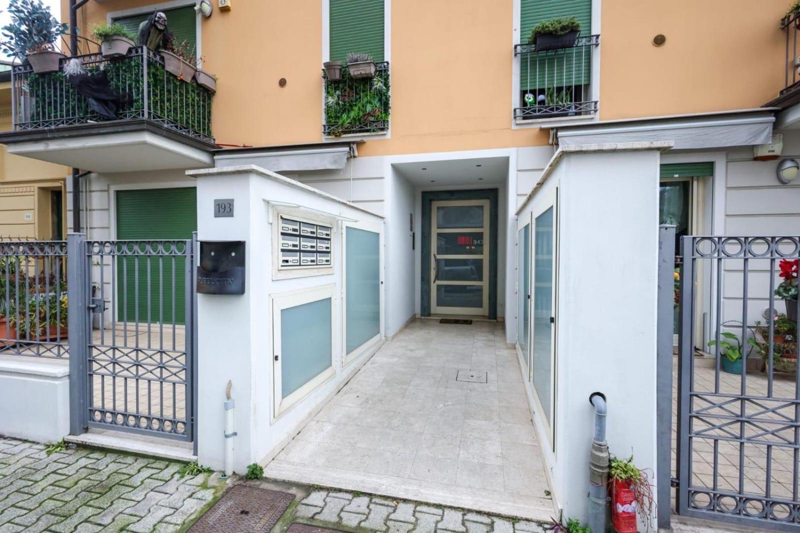 Apartment Prestige Viareggio